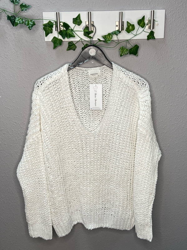 Chunky V-Neck Sweater in Ivory