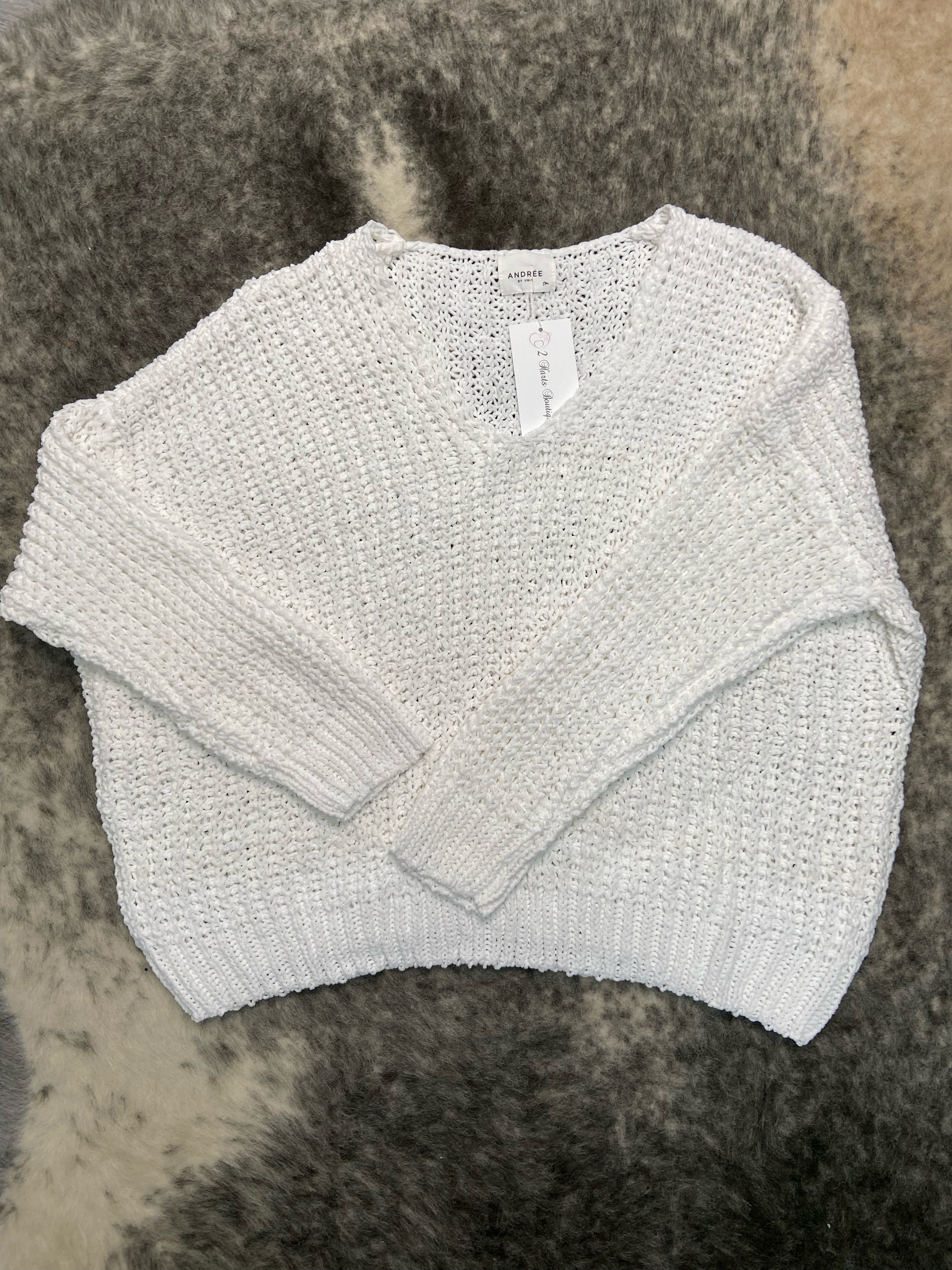 Chunky V-Neck Sweater in Ivory