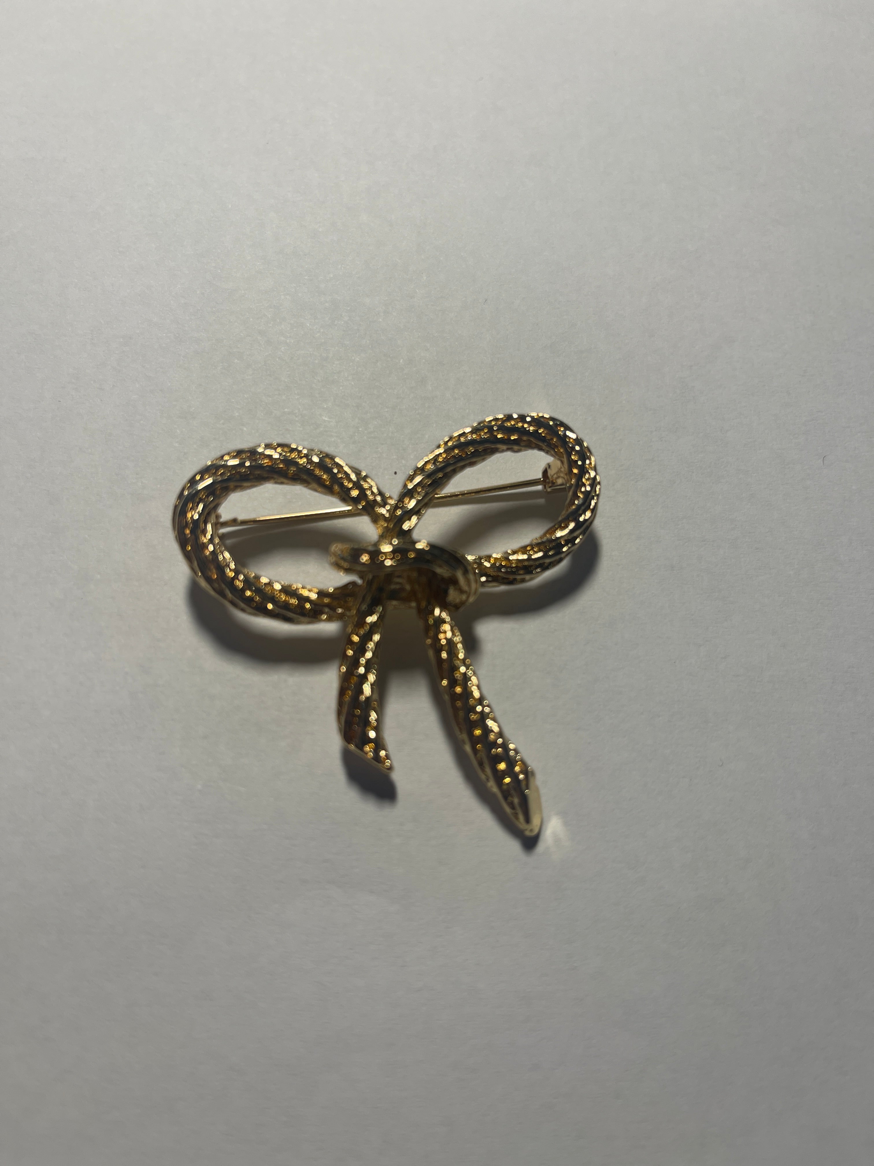 Gold Bow Scarf Pin