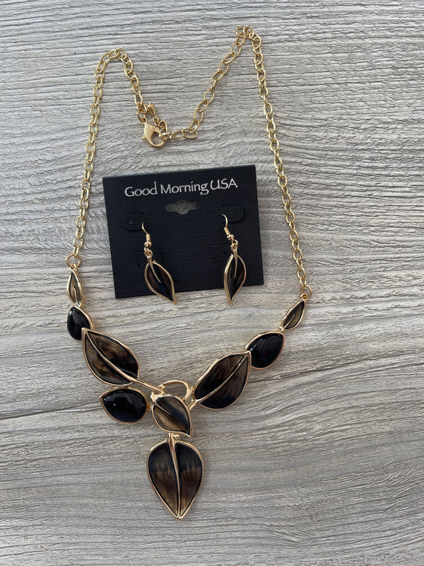 Gold & Black Statement Necklace Set