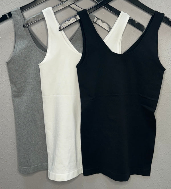 U-Neck Seamless Tank-Heather Grey
