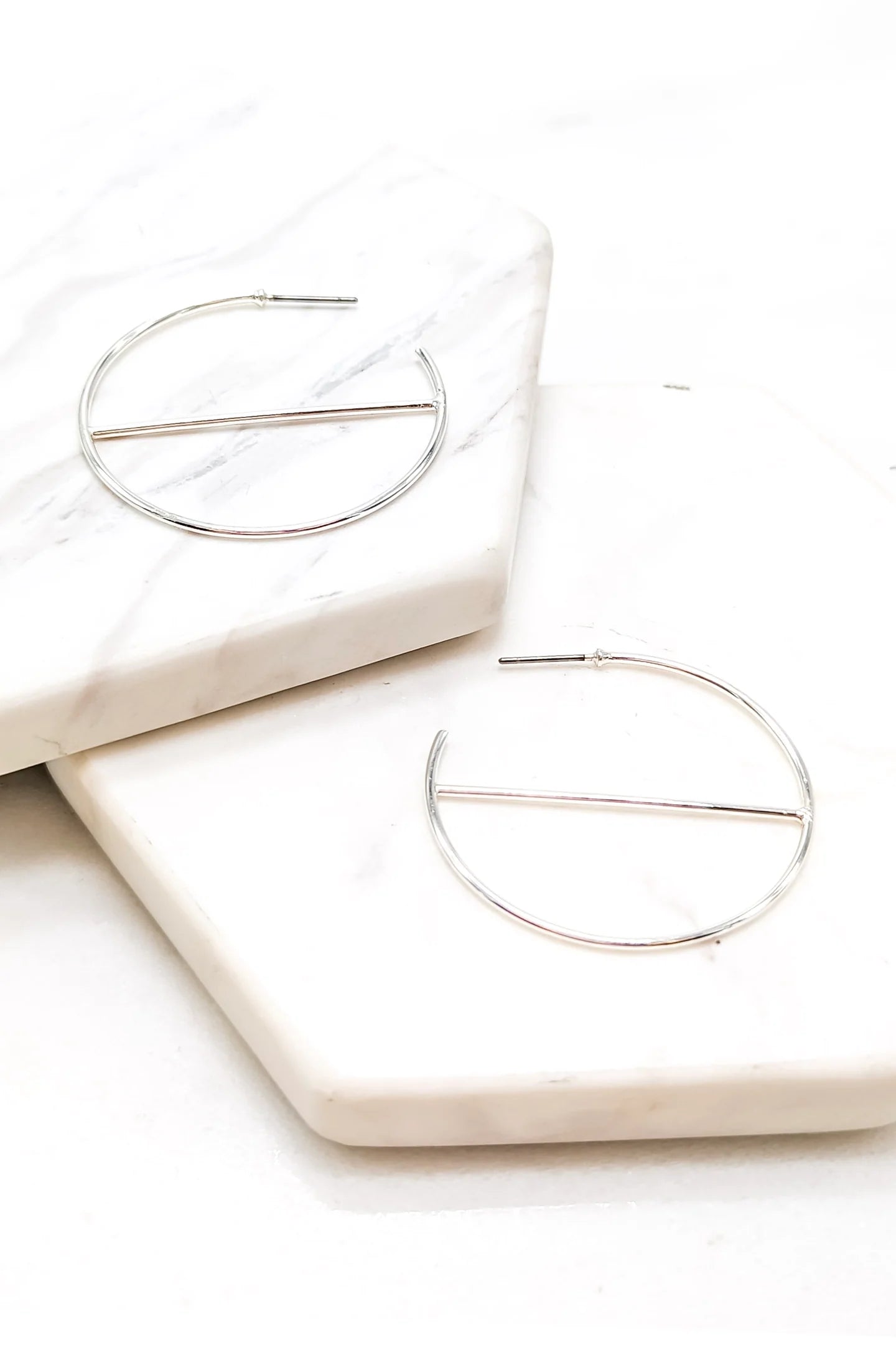 Kia Earrings in Silver