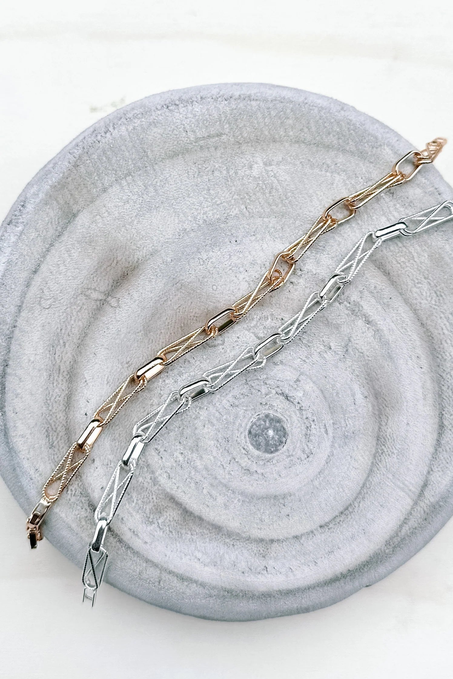 Rowan Bracelet in Gold