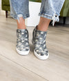Ari Sneaker Wedge in Denim