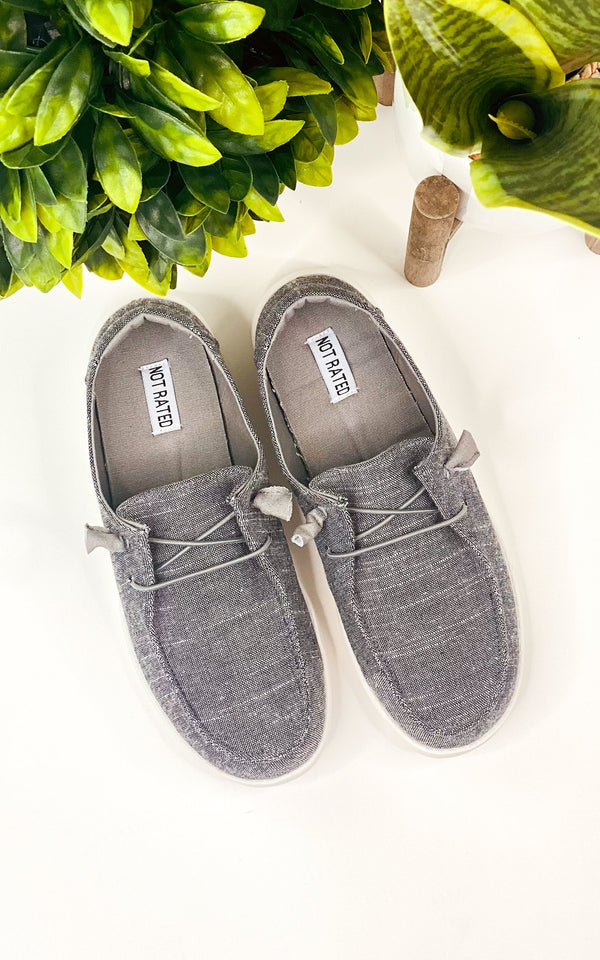 Maco Sneaker in Charcoal