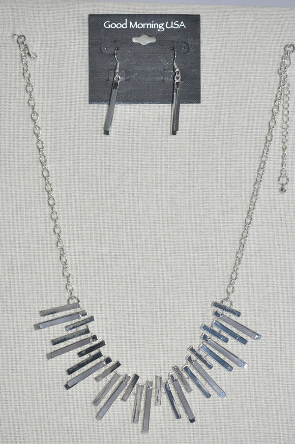 DC Silver Cascade Bar Necklace & Earring Set