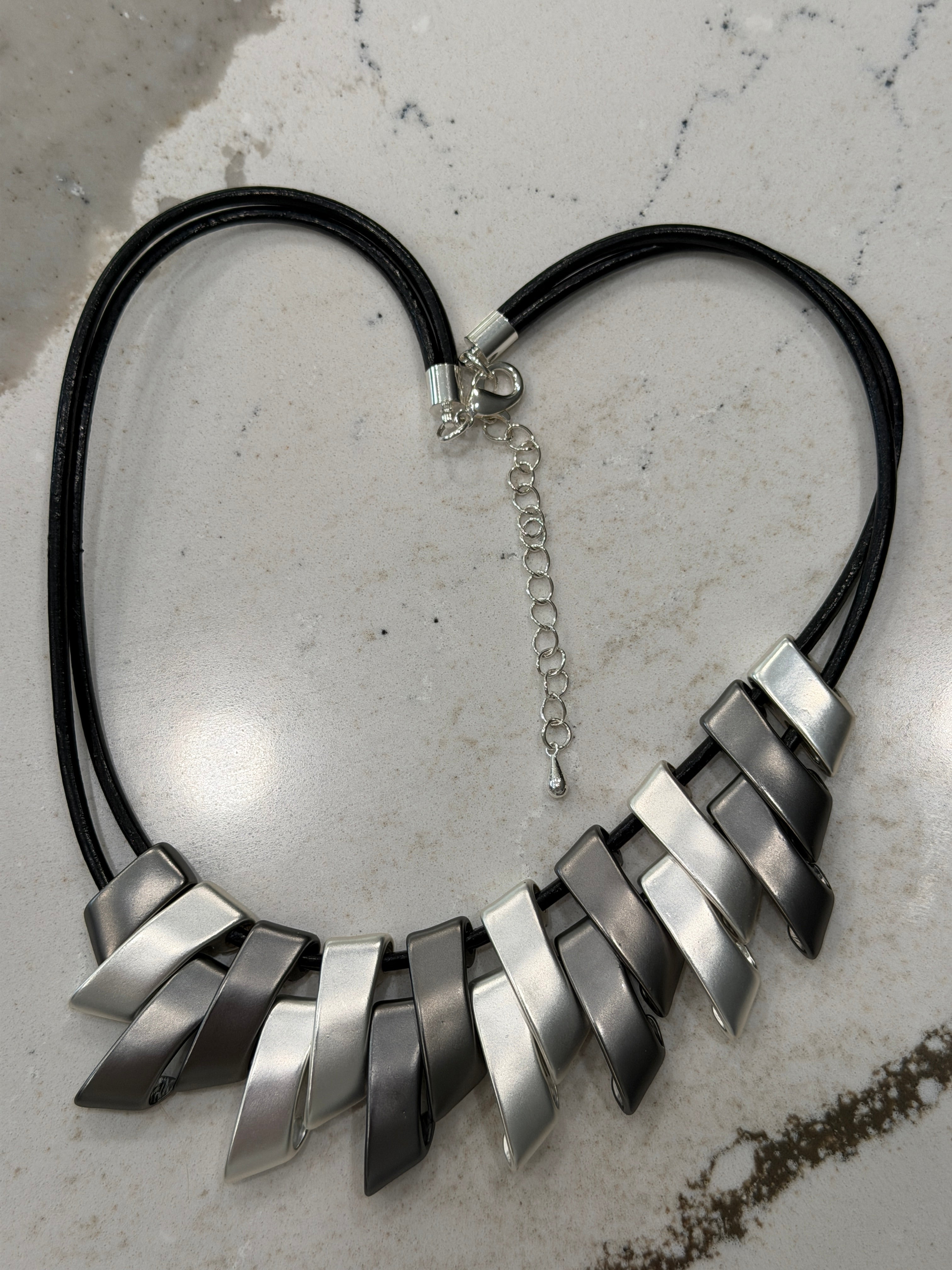 DC Metal Drift Statement Necklace