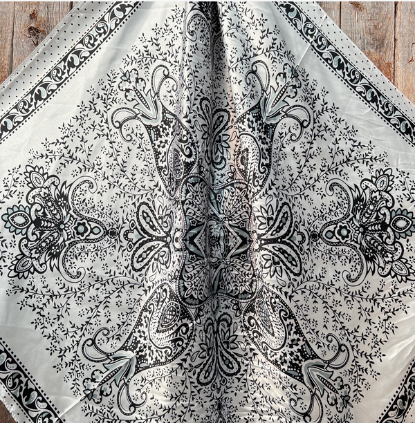RD Black & White Paisley Wild Rag