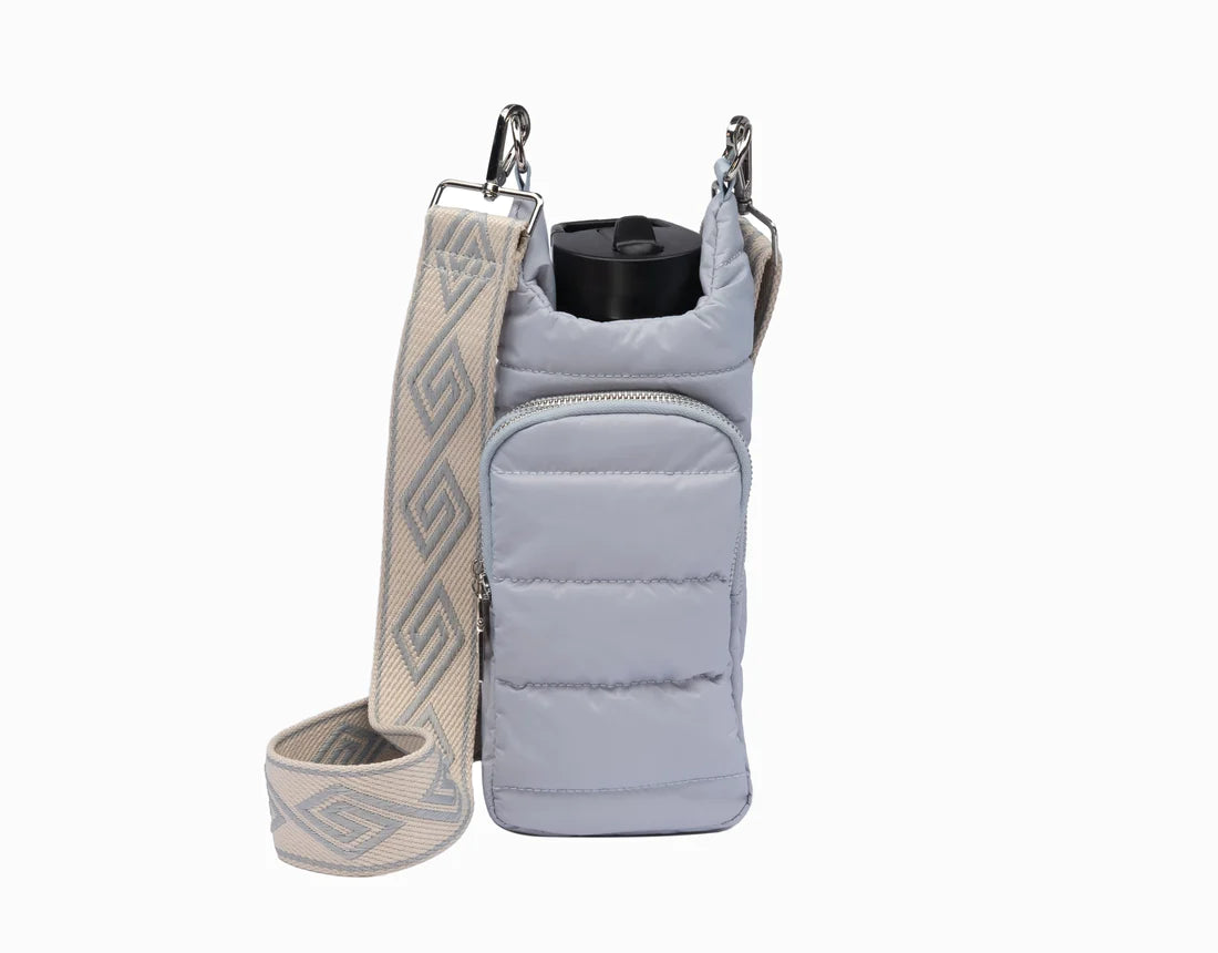 Crossbody Hyrdo Flask in Sky Gray