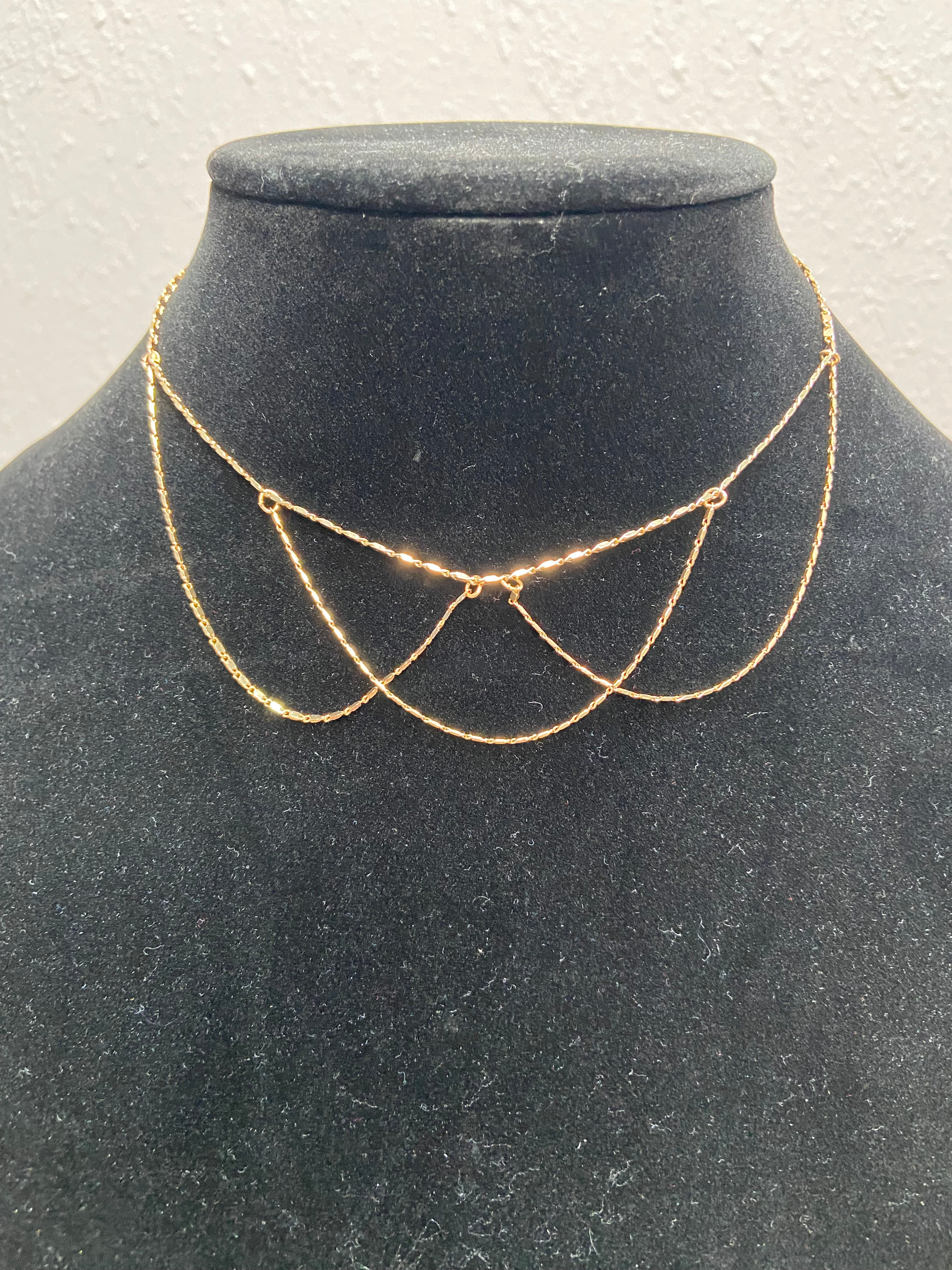 Spencer Necklace in Gold