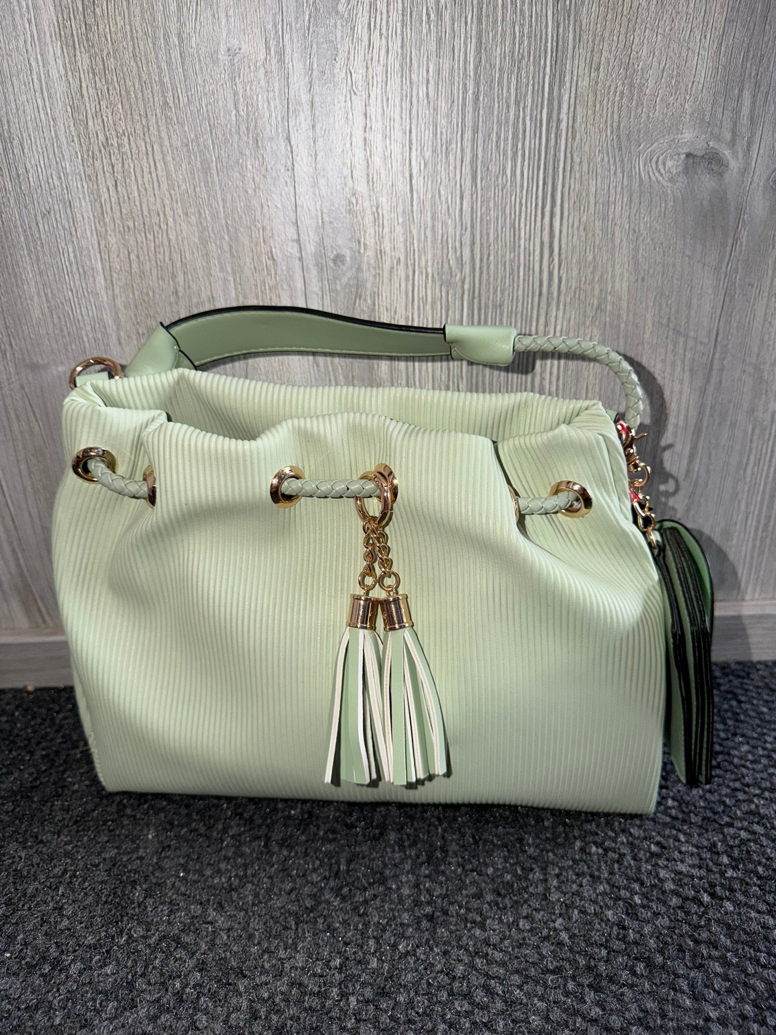 JC Aaliya / Spring Green