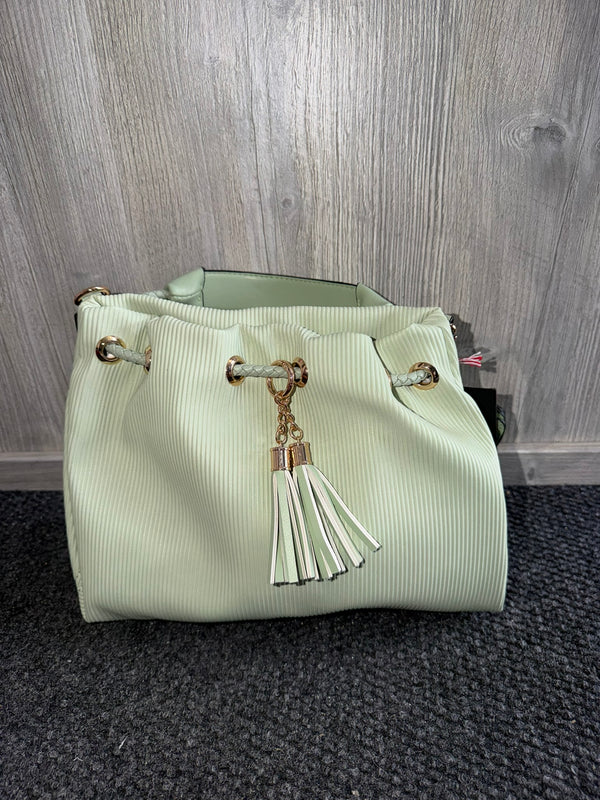 JC Aaliya / Spring Green