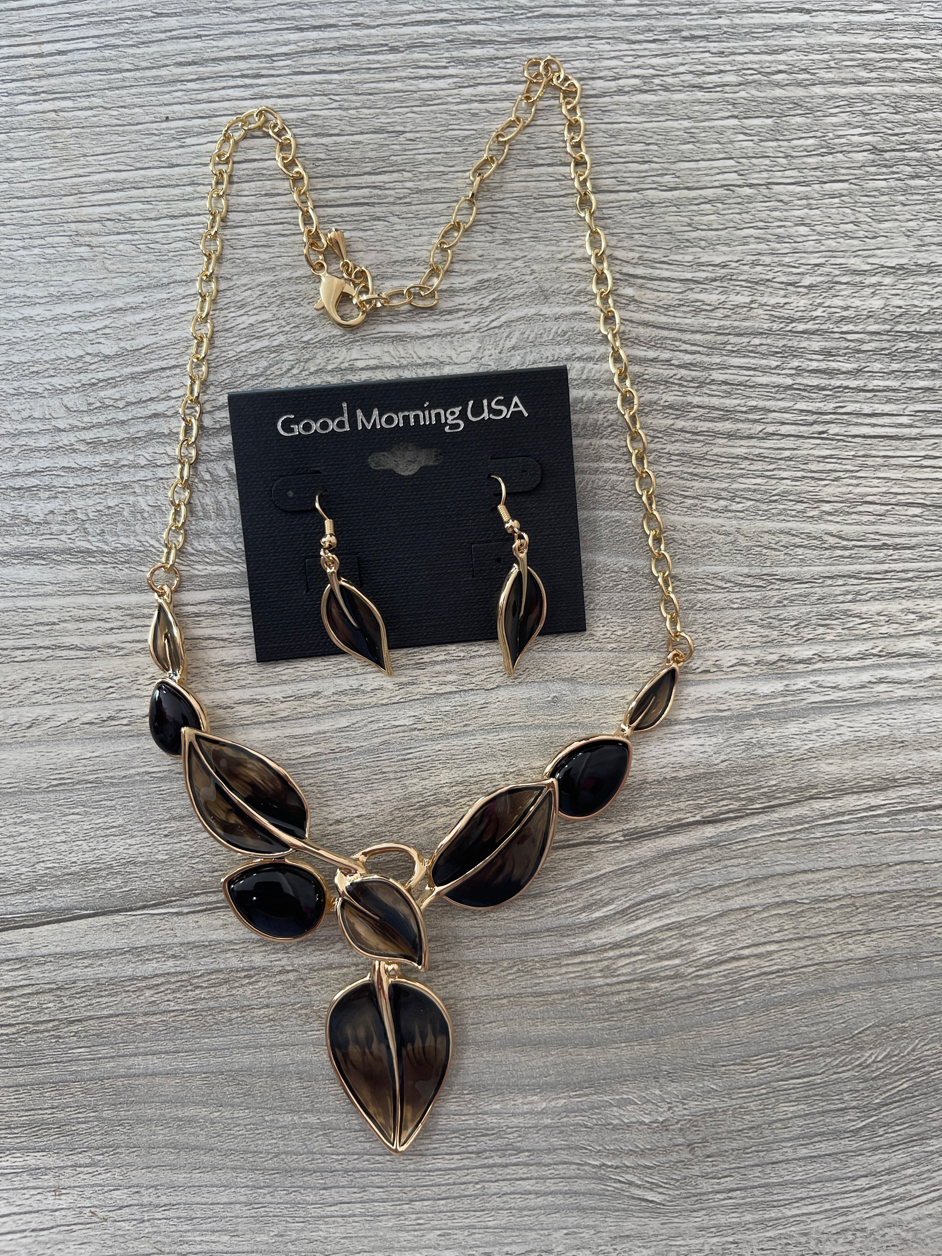 Gold & Black Statement Necklace Set
