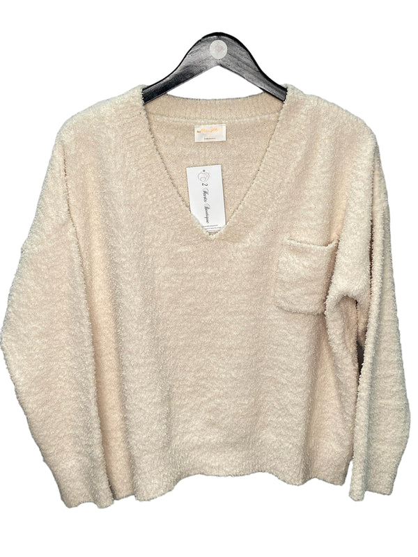 Cozy Cloud V-Neck Pullover Sweater in Vanilla