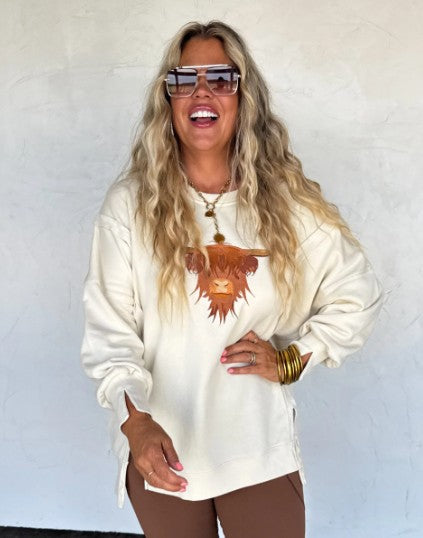 Highland Cow Pullover