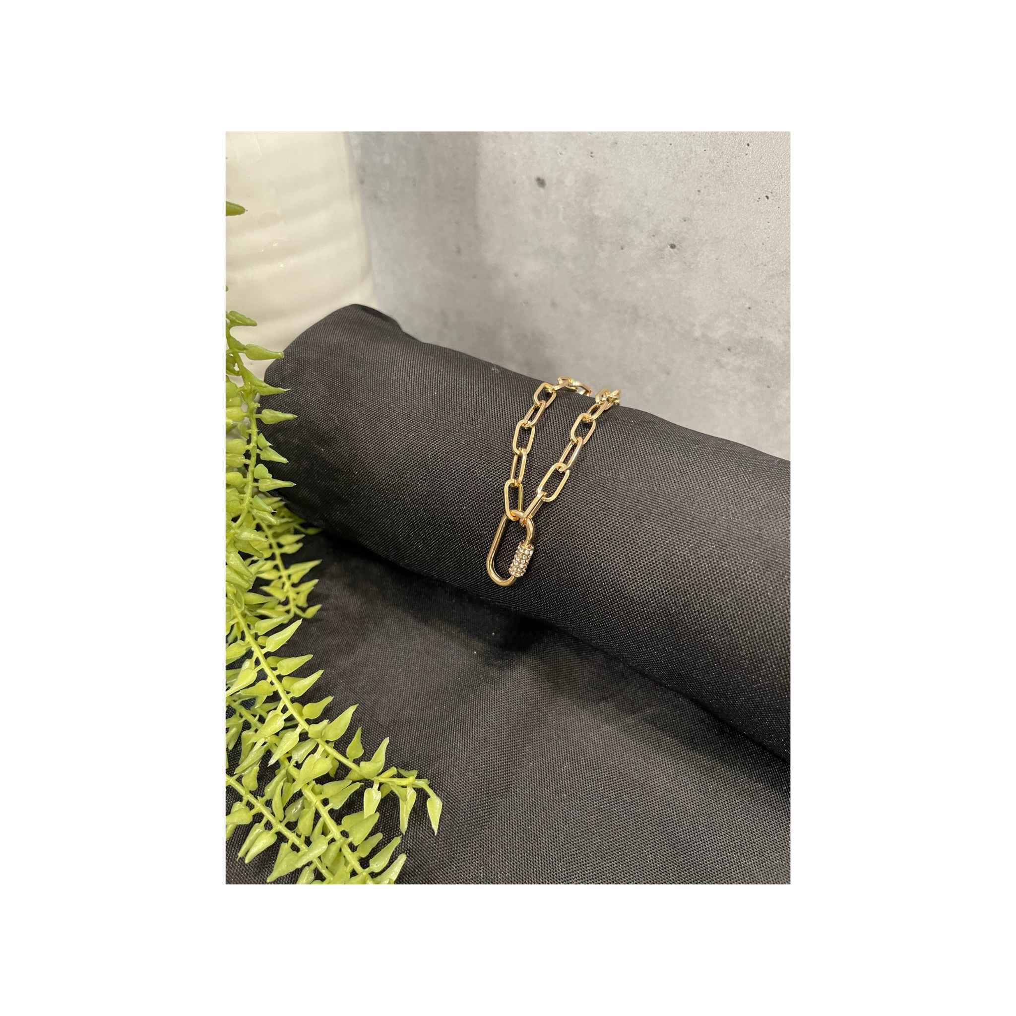 Oval Loop Gold Bracelet