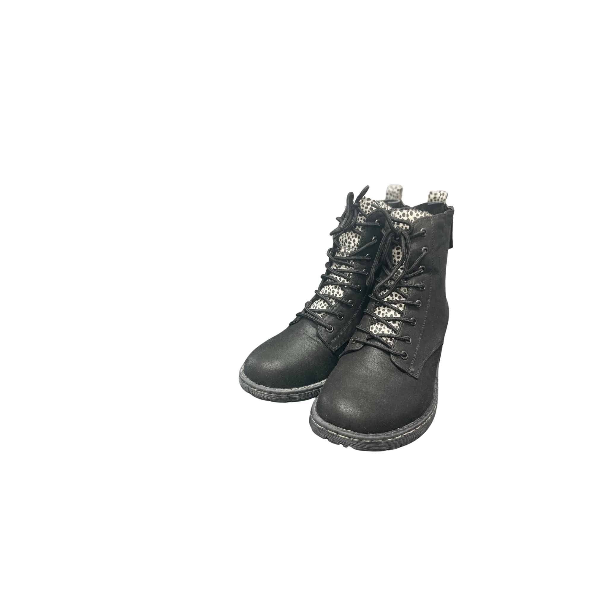 Very G Frontier Black Boot